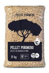 Palete com 42 sacos de pellets PIÑONERO